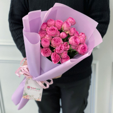 Букет из 5 пионовидных кустовых роз в ассортименте фото