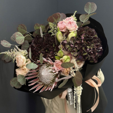 Bouquet of flowers "Art Botanica" photo