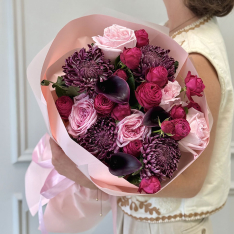 Bouquet of flowers "Berry Kiss" photo