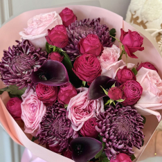 Bouquet of flowers "Berry Kiss" photo