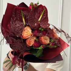 Bouquet of flowers "Crimson Flame" photo
