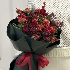 Букет цветов "Garnet Flame" фото