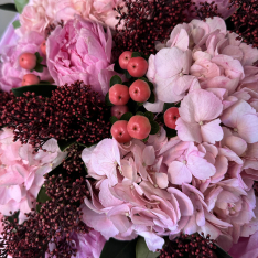 Букет цветов "Gentle Blush" фото