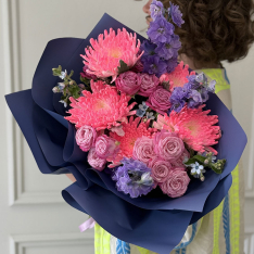 Bouquet of flowers "Neon Echo" photo