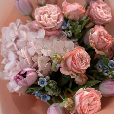 Букет цветов "Pink Breeze" 