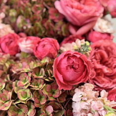 Bouquet of flowers "Pink Essence" photo