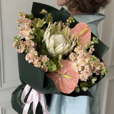 Bouquet of flowers "Pink Safari" photo