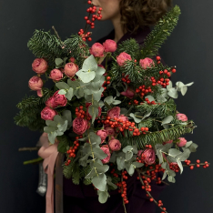 Bouquet of flowers "Scarlet Forest" photo