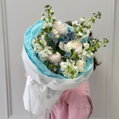 Bouquet of flowers "Tender Blue" photo