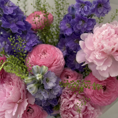 Bouquet of flowers "Whispering Petals" photo