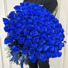 Bouquet of 151 Dutch blue roses photo