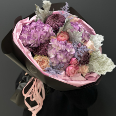 Author's bouquet of flowers "Purple Symphony" photo