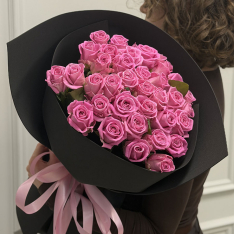 35 рожевих троянд 50 см фото