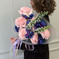 Букет квітів «Pink Sapphire» 
