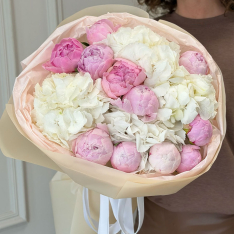 Bouquet with peonies and hydrangeas photo