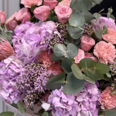 Bouquet of flowers "Airy Bloom" photo