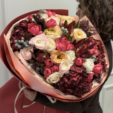 Букет квітів "Cream & Wine" фото