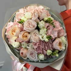 Букет квітів "Delicate Charm" фото