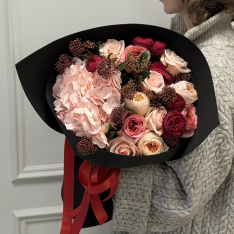 Букет квітів "Powdered Romance" 