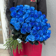 51 голландських синіх троянд 60 см фото