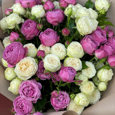 Букет цветов из 9 пионовидных роз микс фото