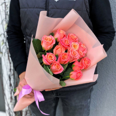 15 троянд Міс Піггі фото