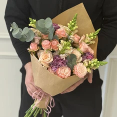 Букет квітів "Apricot Kiss" 