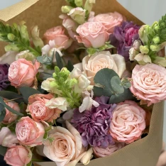 Букет квітів "Apricot Kiss" 