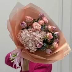 Букет квітів "Pink Breeze"  