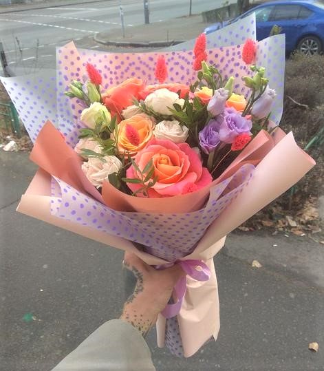 Фото доставки цветов во Львове