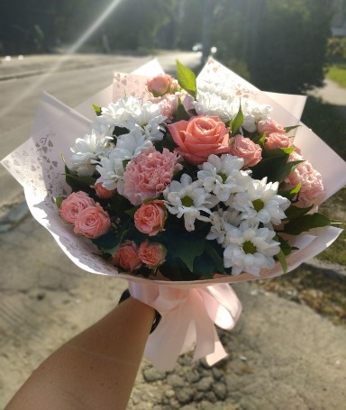Photo delivery of an inexpensive bouquet in Chernihiv